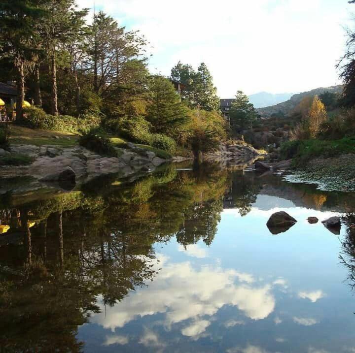 Cucu Haus Hostel La Cumbrecita Dış mekan fotoğraf